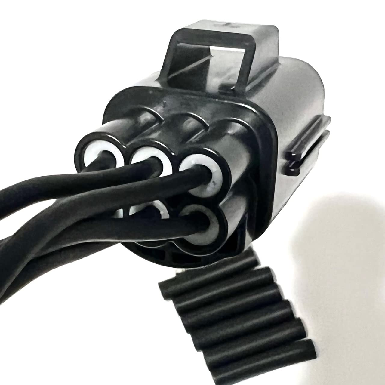 wpt-163-pigtail-connector