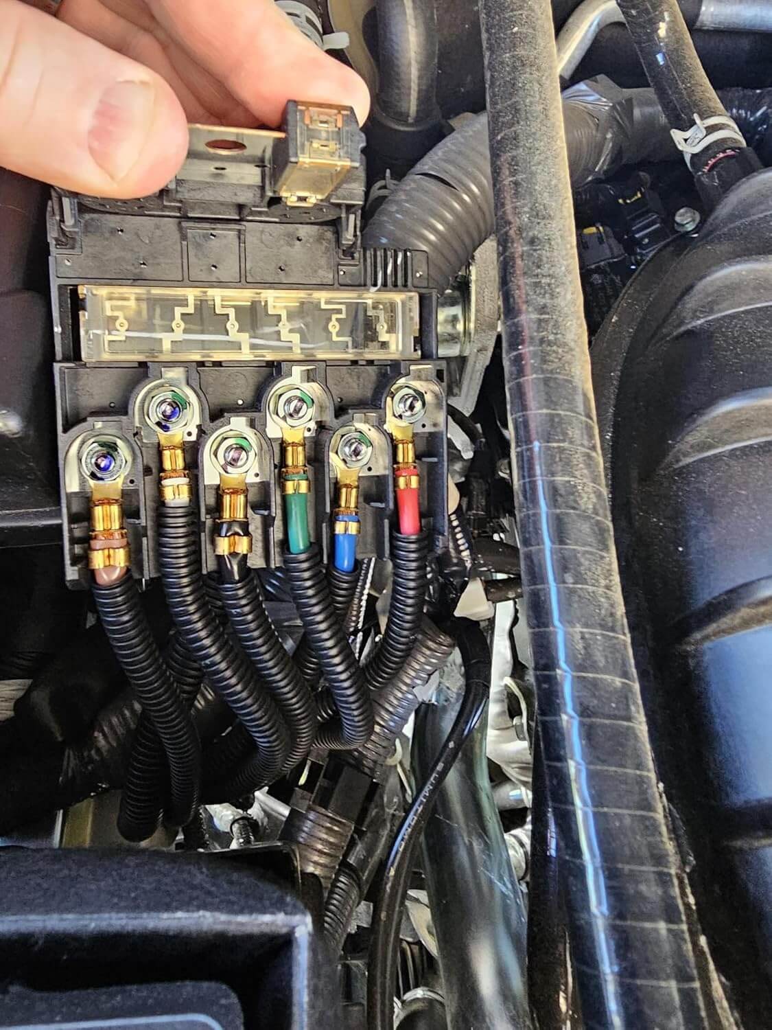 24380-6-positive-battery-terminal-connector-nissan-infiniti