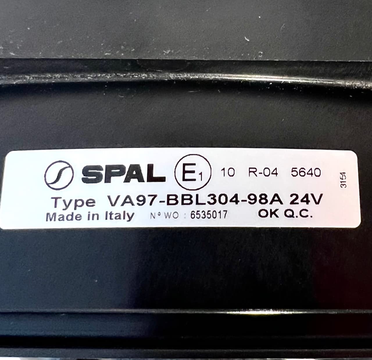 spal-30107016-16"-24-volt-spal-brushless-fan-sbl-