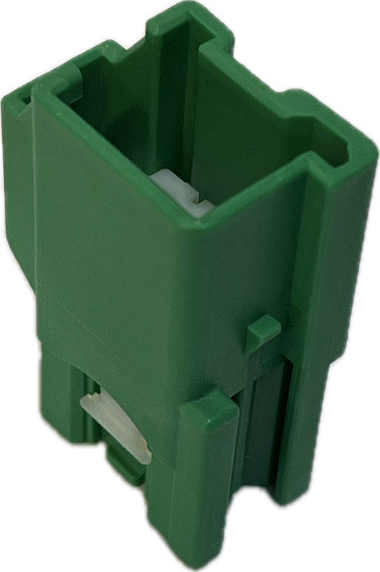 Yazaki 7282-3443-60 4 Position Male Connector