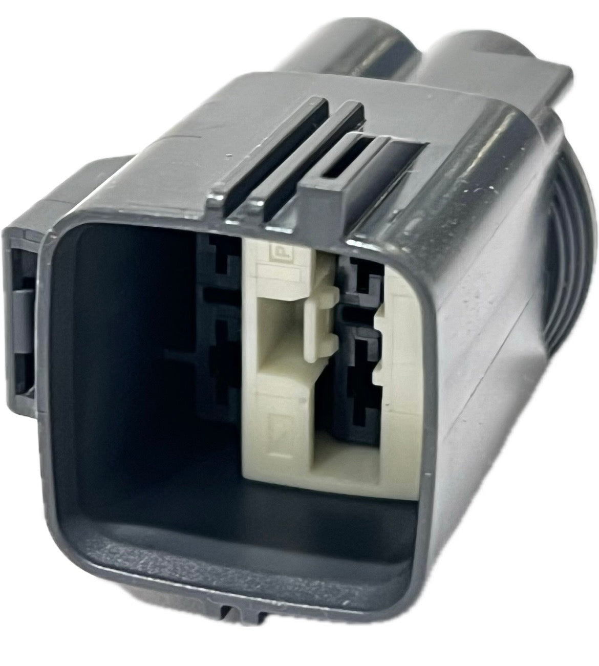 Yazaki 7282-5595-10 4 Position Sealed Male Connector