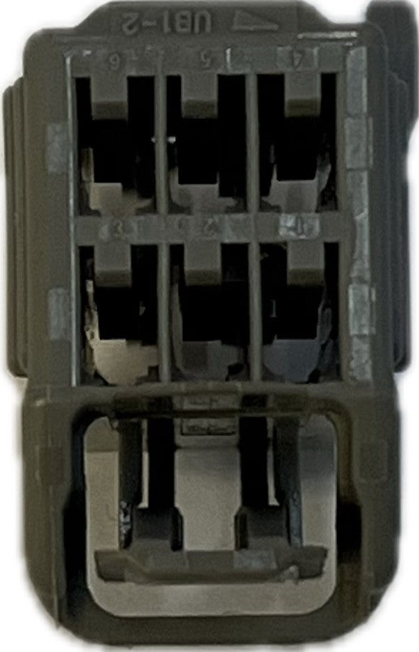 Yazaki 7283-6454-40 6 Position Female Connector