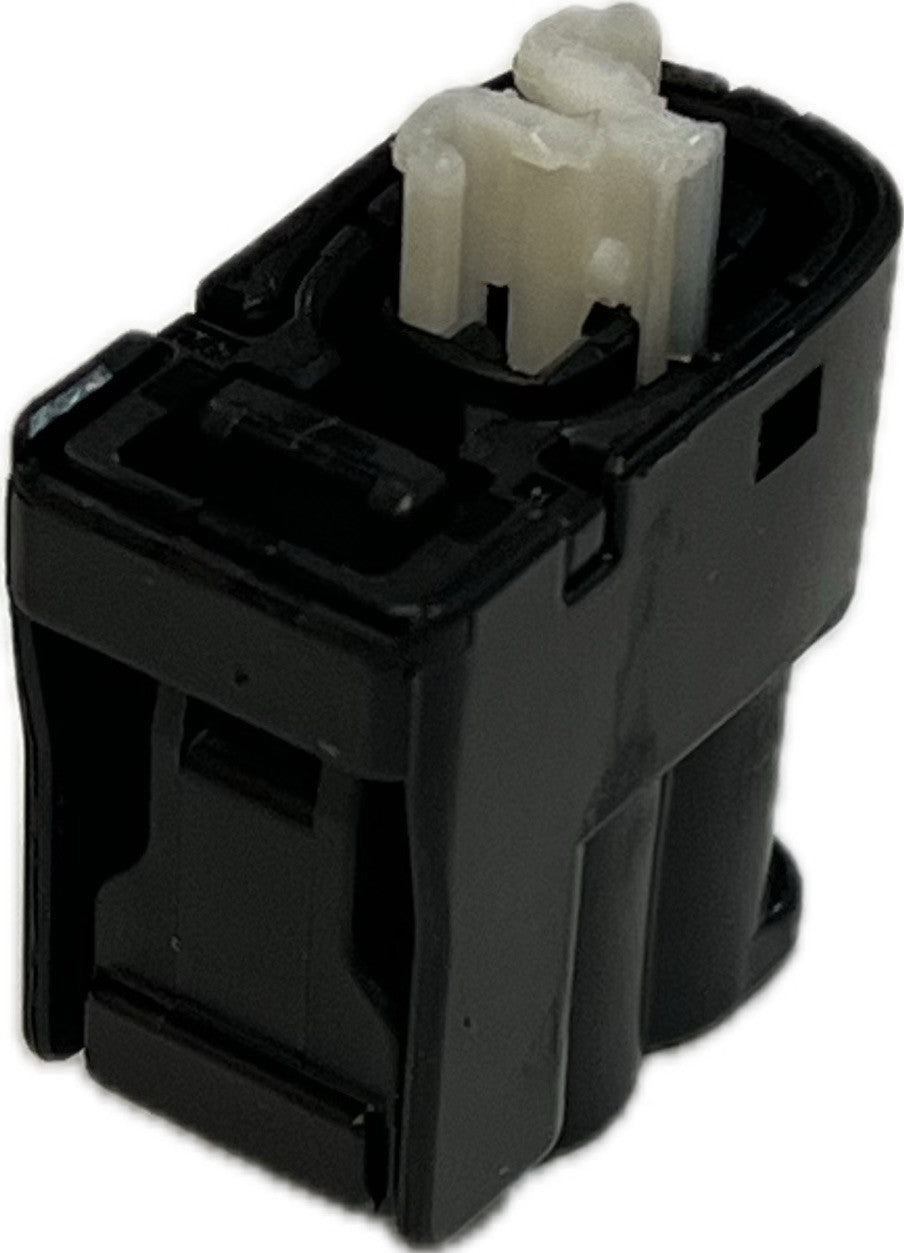 Yazaki 7283-8226-30 2 Position Sealed Female Connector