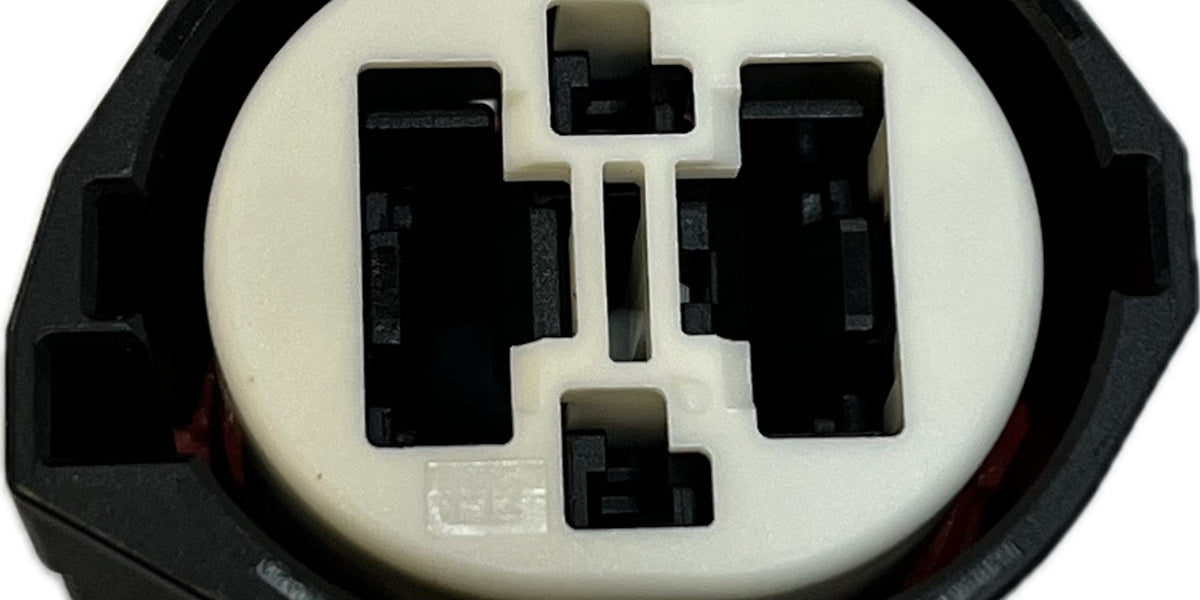 Yazaki 7287-1403-30 4 Position Female Hybrid Connector