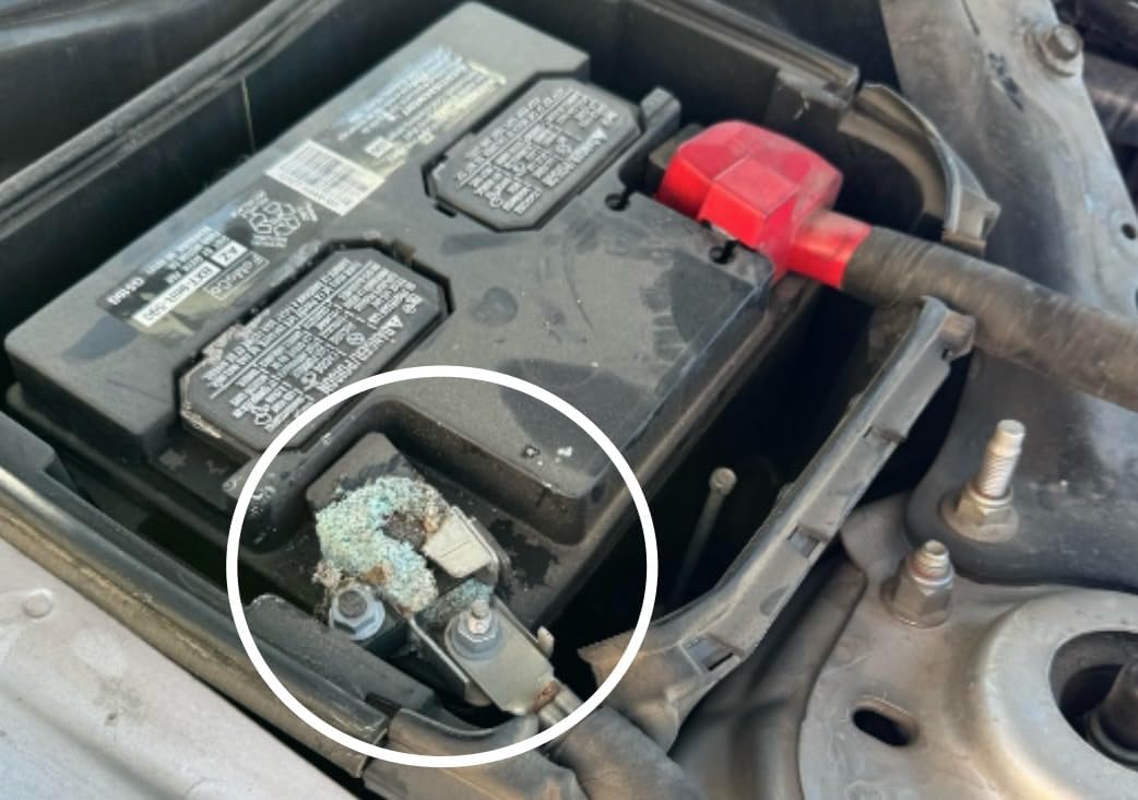 926878-negative-battery-terminal-connector-ford-