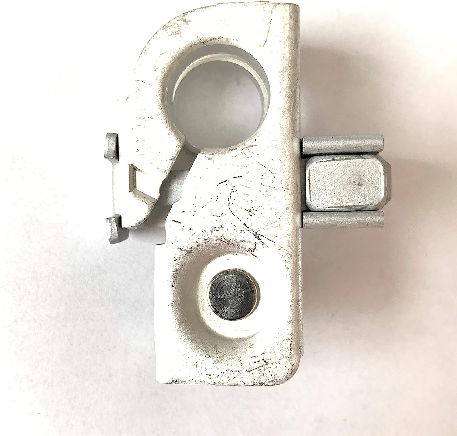 bt4z-14450-negative-battery-terminal-connector