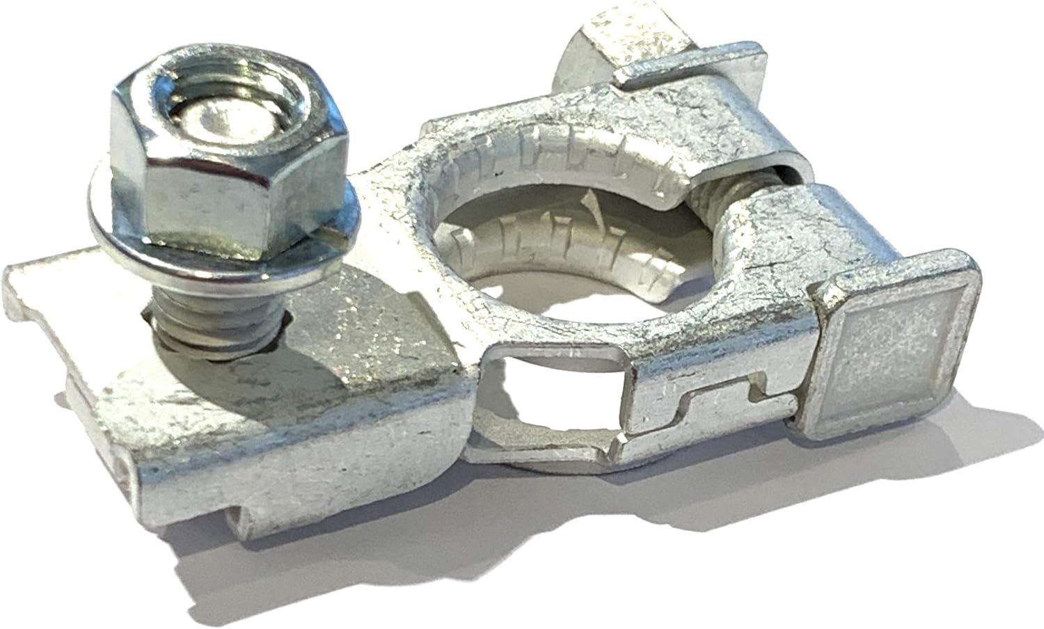 mu001365-positive-battery-terminal-connector-mitsubishi