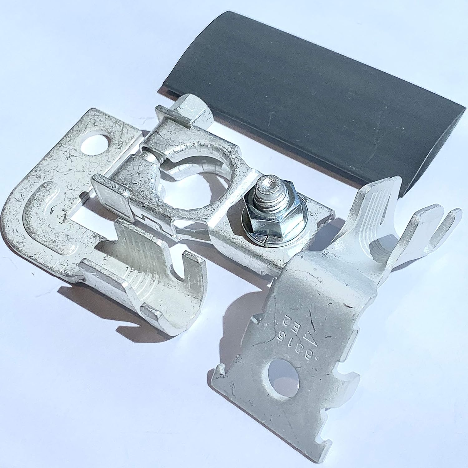 positive-battery-terminal-connector-