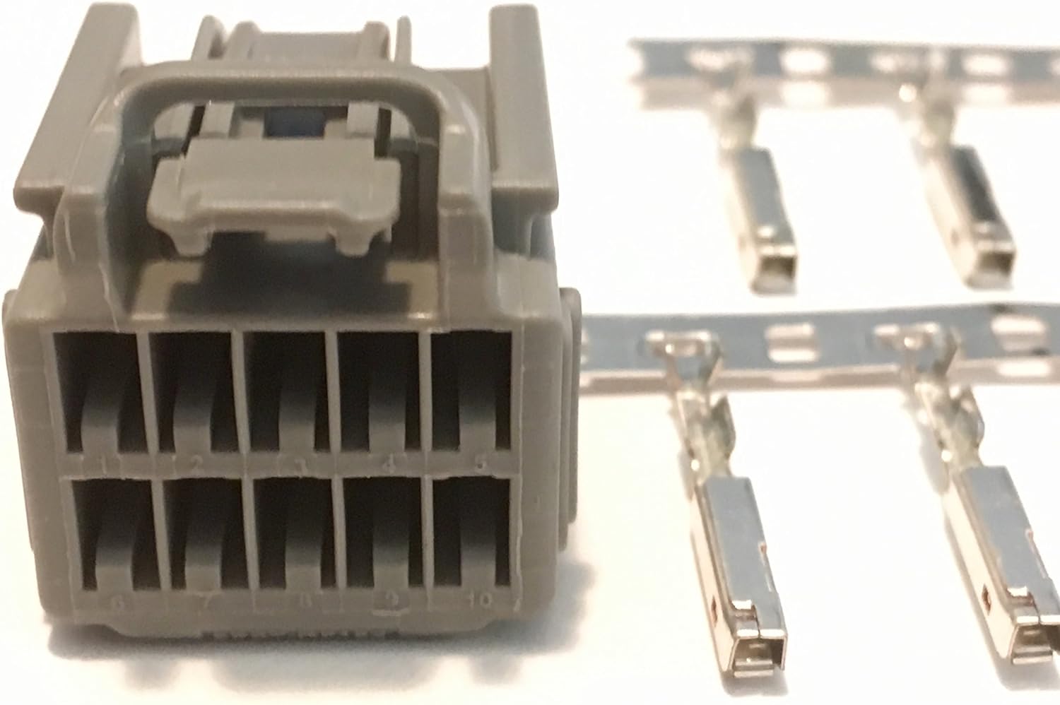 wpt1037-connector-ford