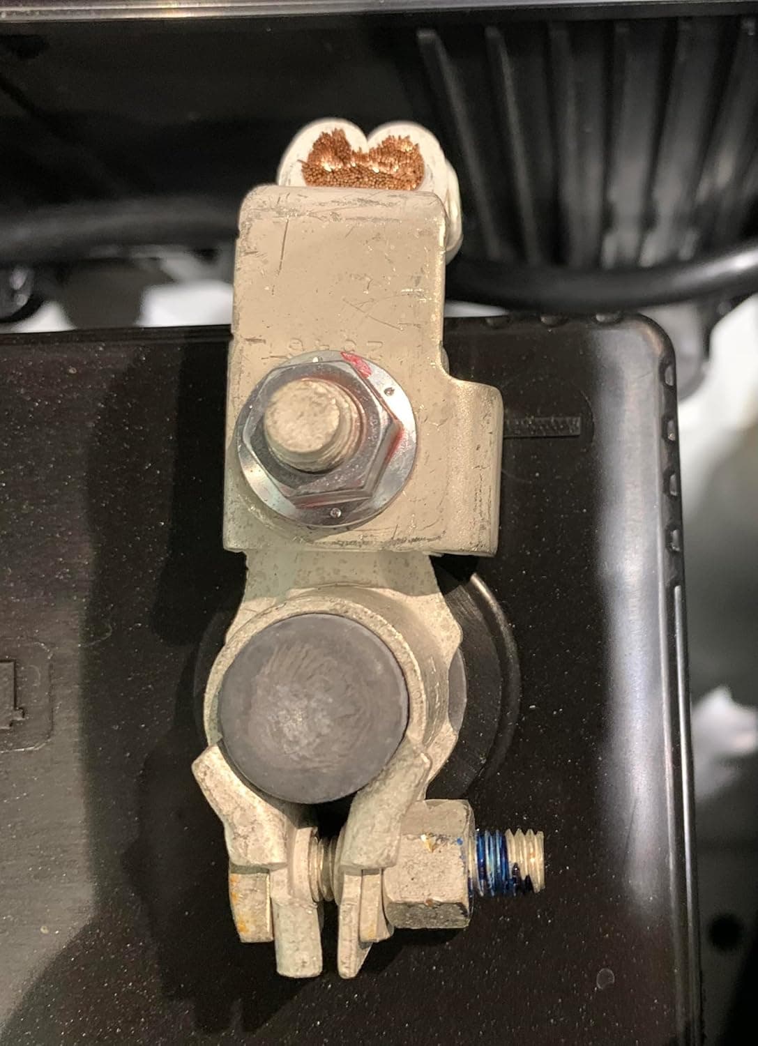 Toyota | Lexus 90982-06059 Negative Battery Terminal Connector