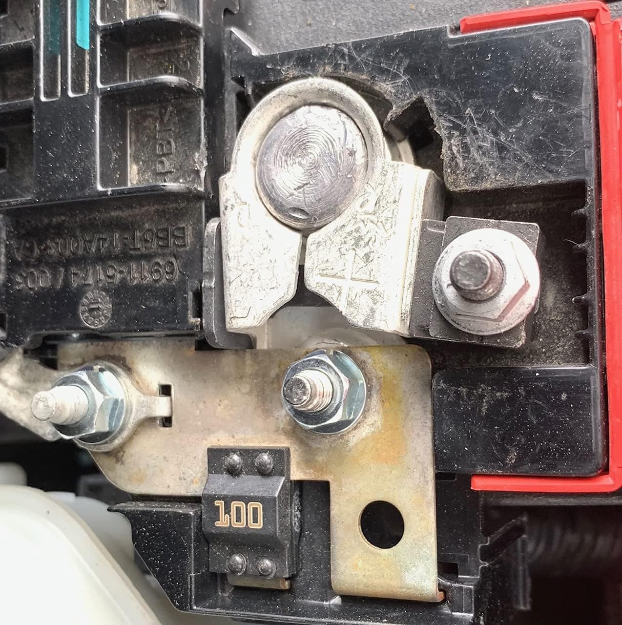 EDS Positive Terminals EDS 926-605 926605 Replacement DA8Z14526AT Positive Terminal for corroded DA8Z-14526-A DA8Z14526A Fusible Terminal for Explorer Taurus Flex MKZ MKT etc. EDS 926-605 | DA8Z14526AT Positive Terminal Connector
