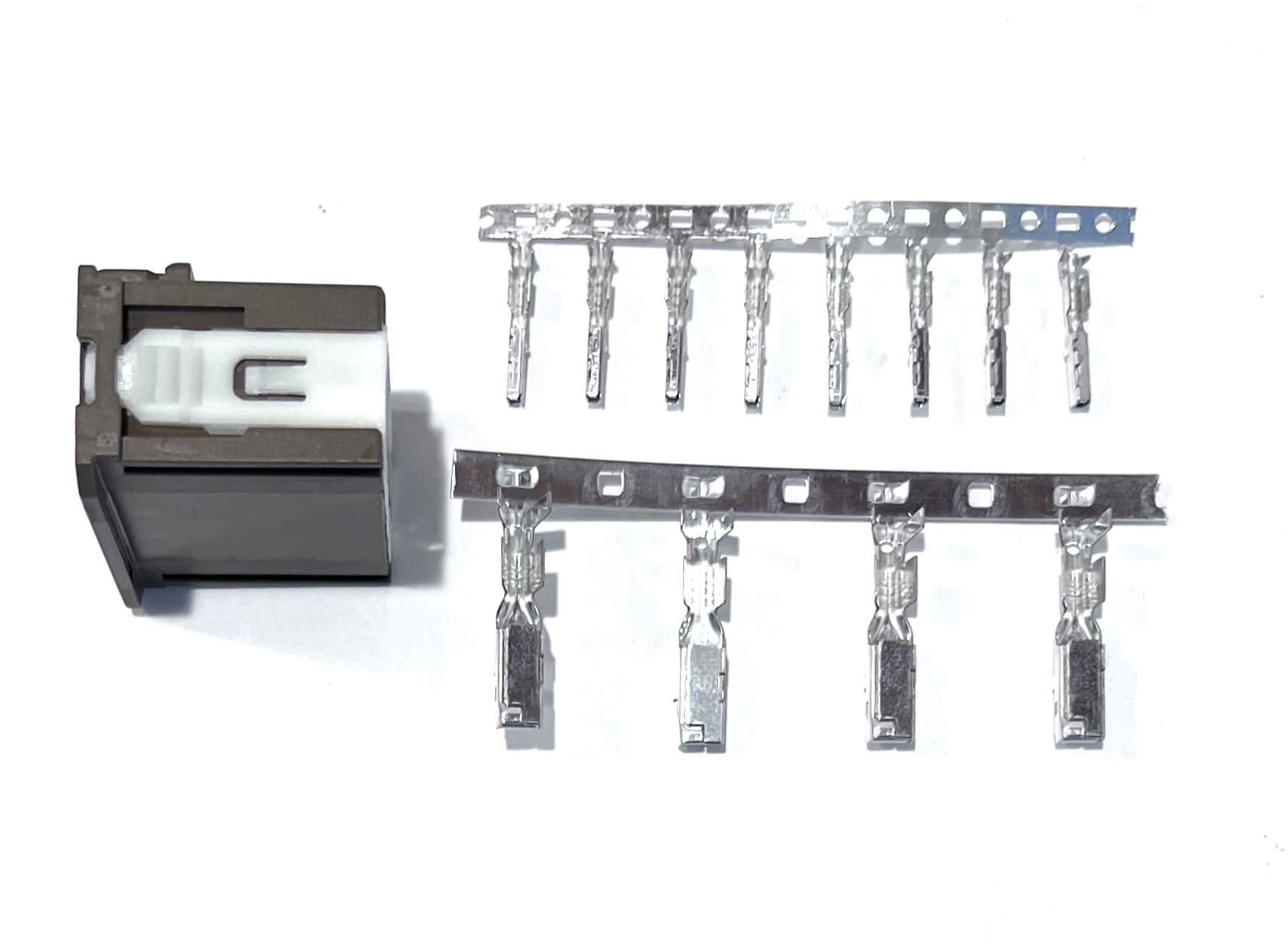 EDS Wire Harness and Connectors WPT-1213 WPT1213 Connector Kit - Housing and terminals for 14 Pin Hybrid Female Unsealed System for Audio Video Kicker Stillwater Systems VGL3Z-18808-A VKL3Z-18808-A HPSWP552DC etc WPT-1213 WPT1213 Connector Kit 