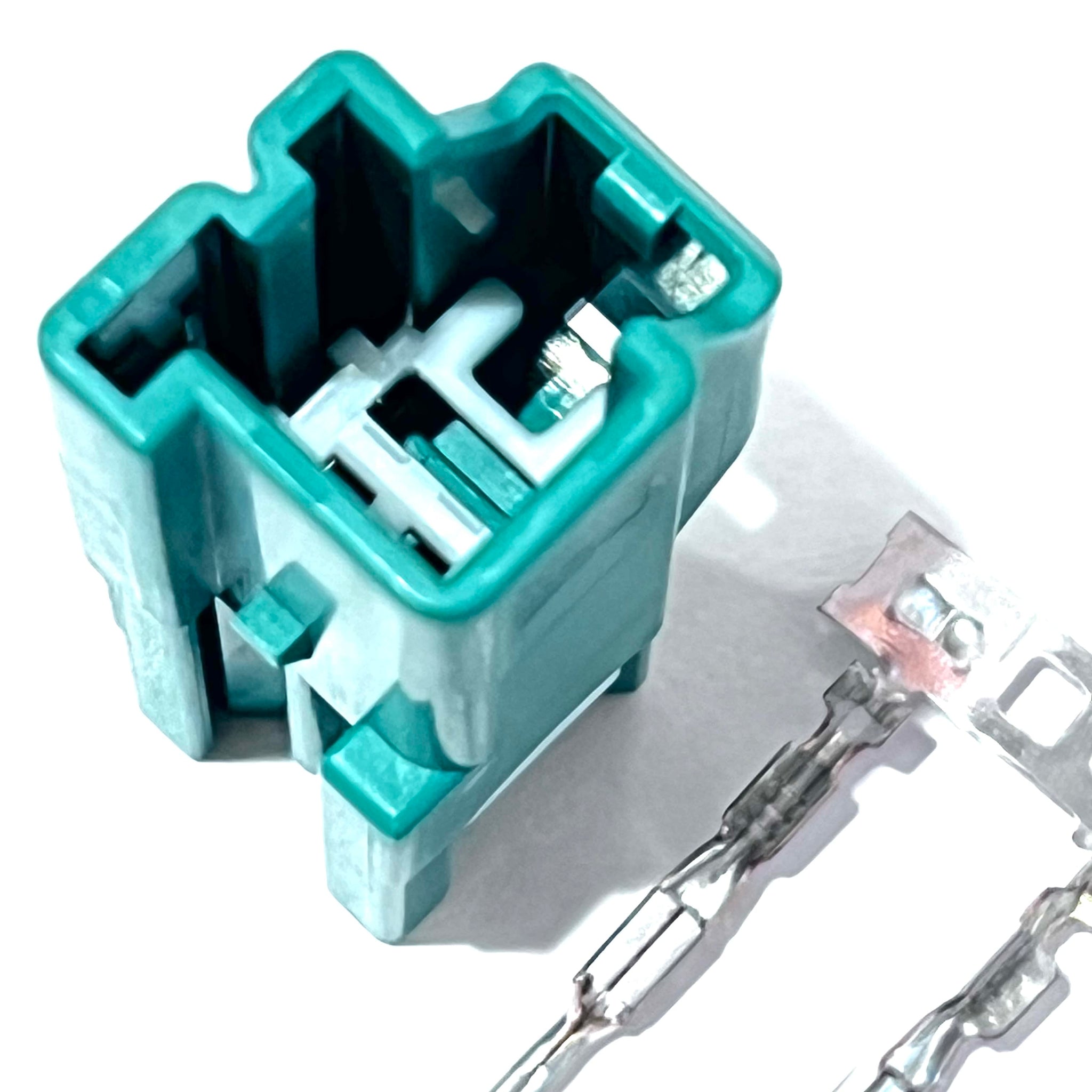 EDS Wire Harness and Connectors WPT-917 WPT-1238 WPT917 WPT1238 / 8U2Z-14S411-VA 8U2Z-14S411-VB Connector Kit - Includes Housing unit and Terminals for 18 AWG Wire - Mates to WPT-1163 WPT1163 WPT-917 WPT-1238 / 8U2Z-14S411-VA Connector Kit 