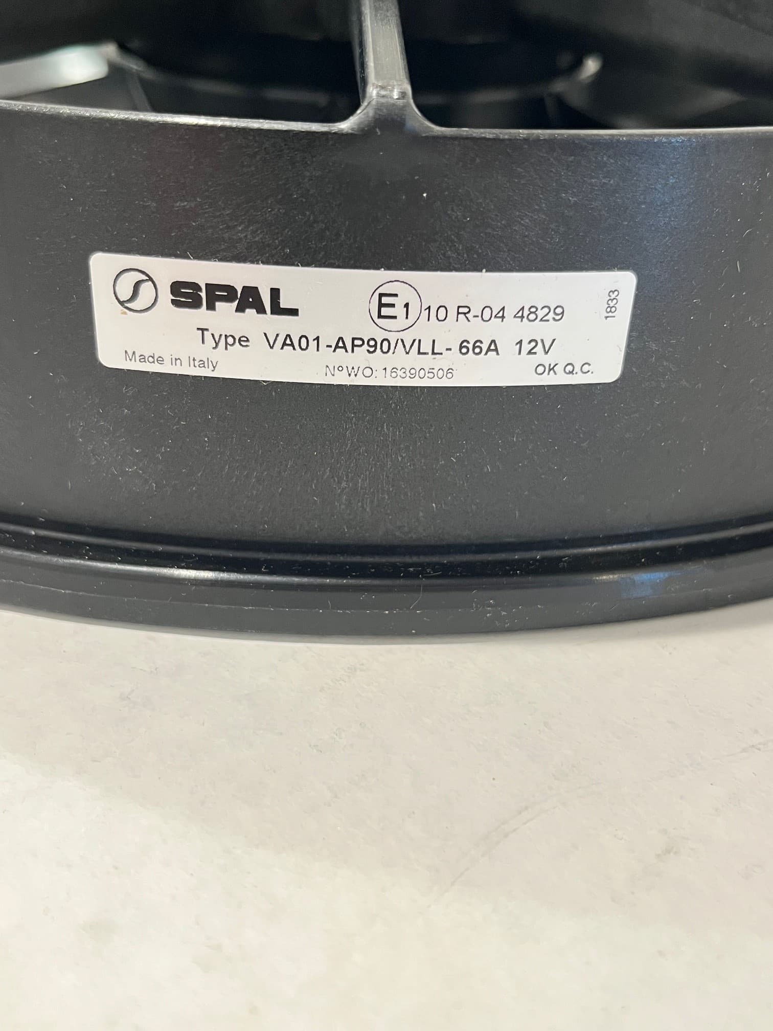 SPAL 12" SPAL Fan - 30103202 **USED** 12" 12 Volt Puller Fan Sealed High Output Curved Blade 1870 cfm VA01-AP90/VLL-66A *USED* SPAL 30103202 12" 12 Volt Puller Fan1870 cfm 
