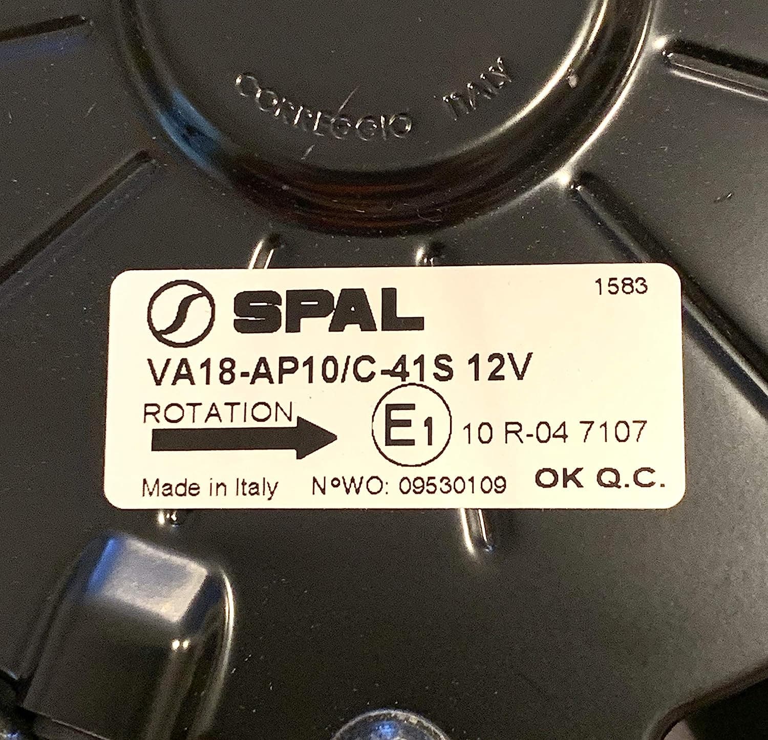 SPAL 16" SPAL Fan - 30100401 16" 12 Volt Pusher Fan Low Profile Straight Blade 1103 cfm VA18-AP10/C-41S SPAL Fan - 30100401 16" 12 Volt Pusher Fan 1103 cfm