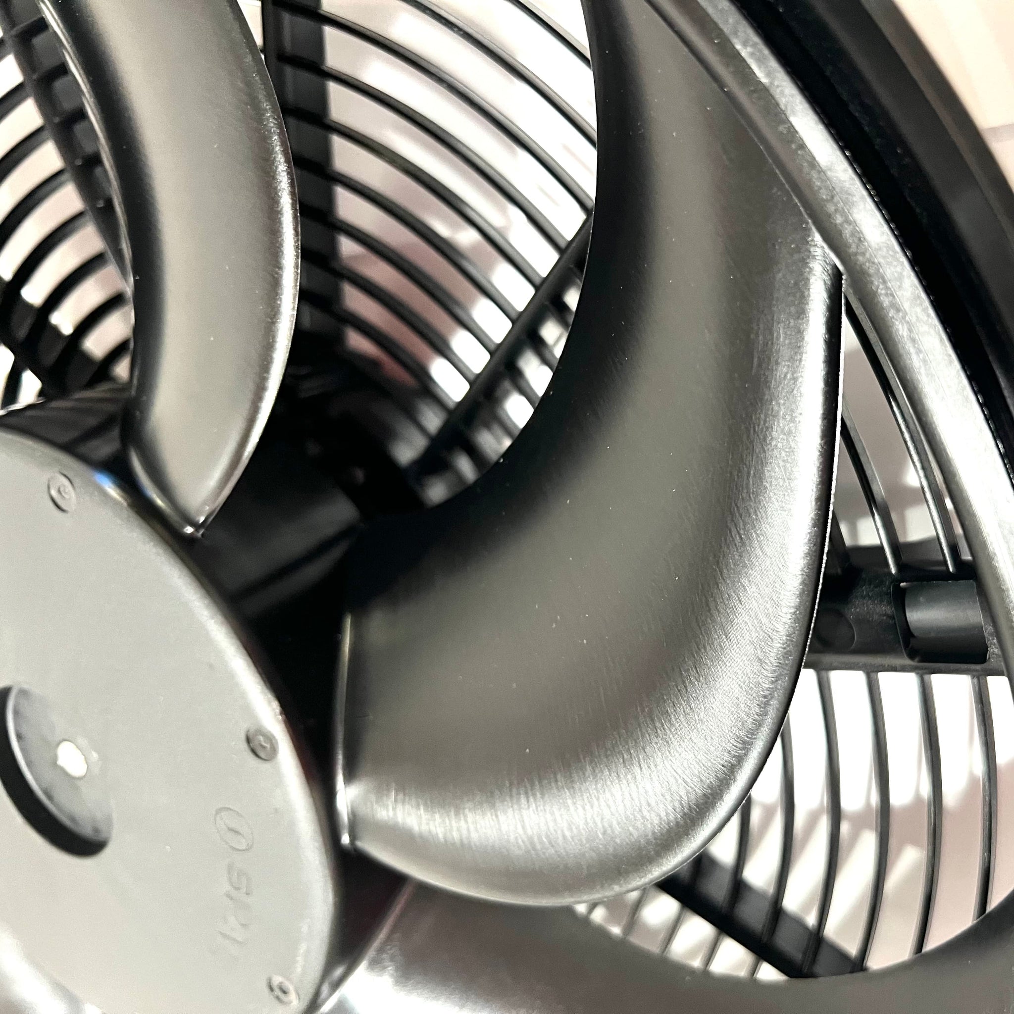 SPAL 16" SPAL Fan - 30107328 16" 12 Volt SBL Brushless 500 Watt Flush Mount 2433 cfm 42 Amp Draw VA207-ABL523P/R/A/N-65A SPAL Fan - 30107328 16" 12 Volt SBL Brushless 500 Watt Fan