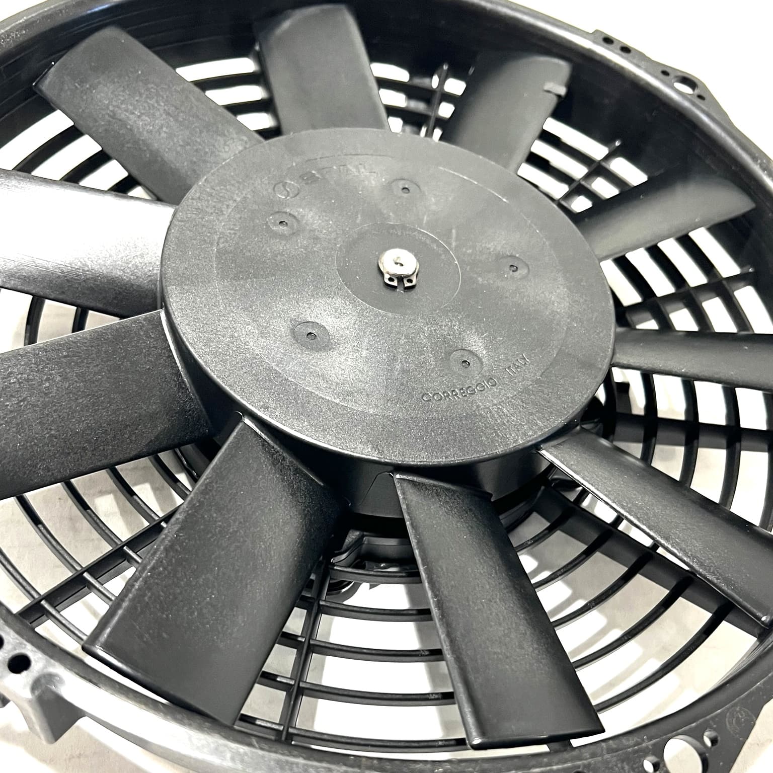 SPAL 9" SPAL Fan - 30100344 9" 24 Volt Puller Fan Straight Blade 543 cfm VA07-BP7/C-31A 24V Truck Air 06-3499, MEI 3499 SPAL Fan - 30100344 9" VA07-BP7/C-31A 24V Truck Air 06-3499, MEI 3499