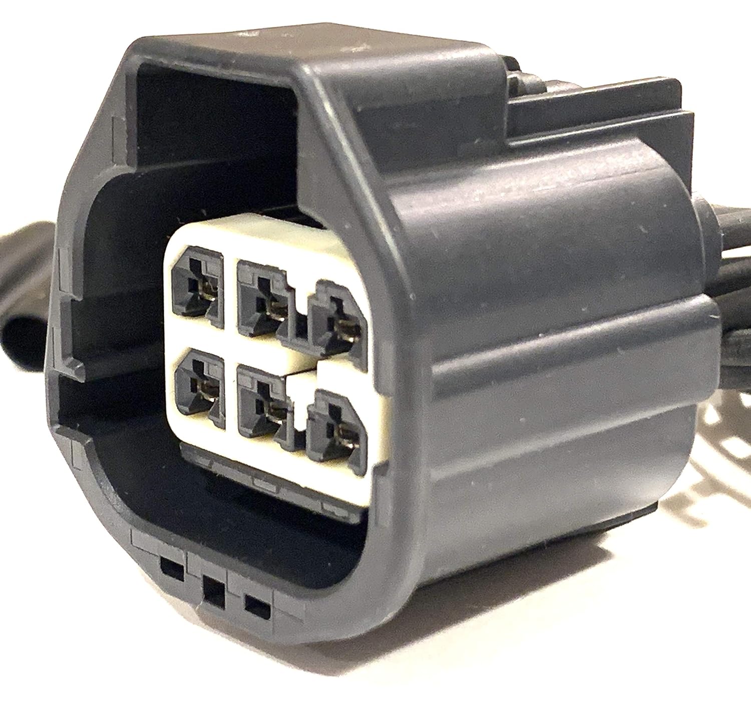 wpt1114-pigtail-connector