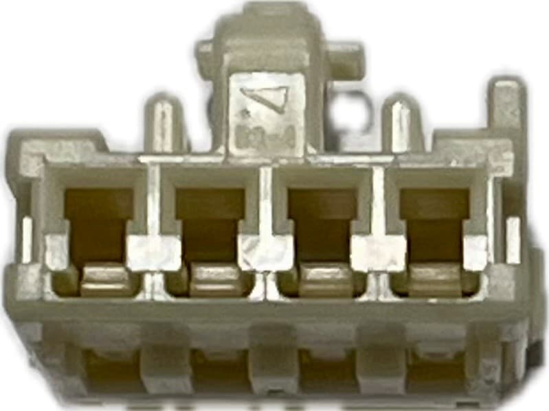 Yazaki Wire Harness and Connectors Yazaki 7283-1044 70831044 4 Position Female Connector Housing Unit Yazaki 7283-1044 4 Position Female Connector 