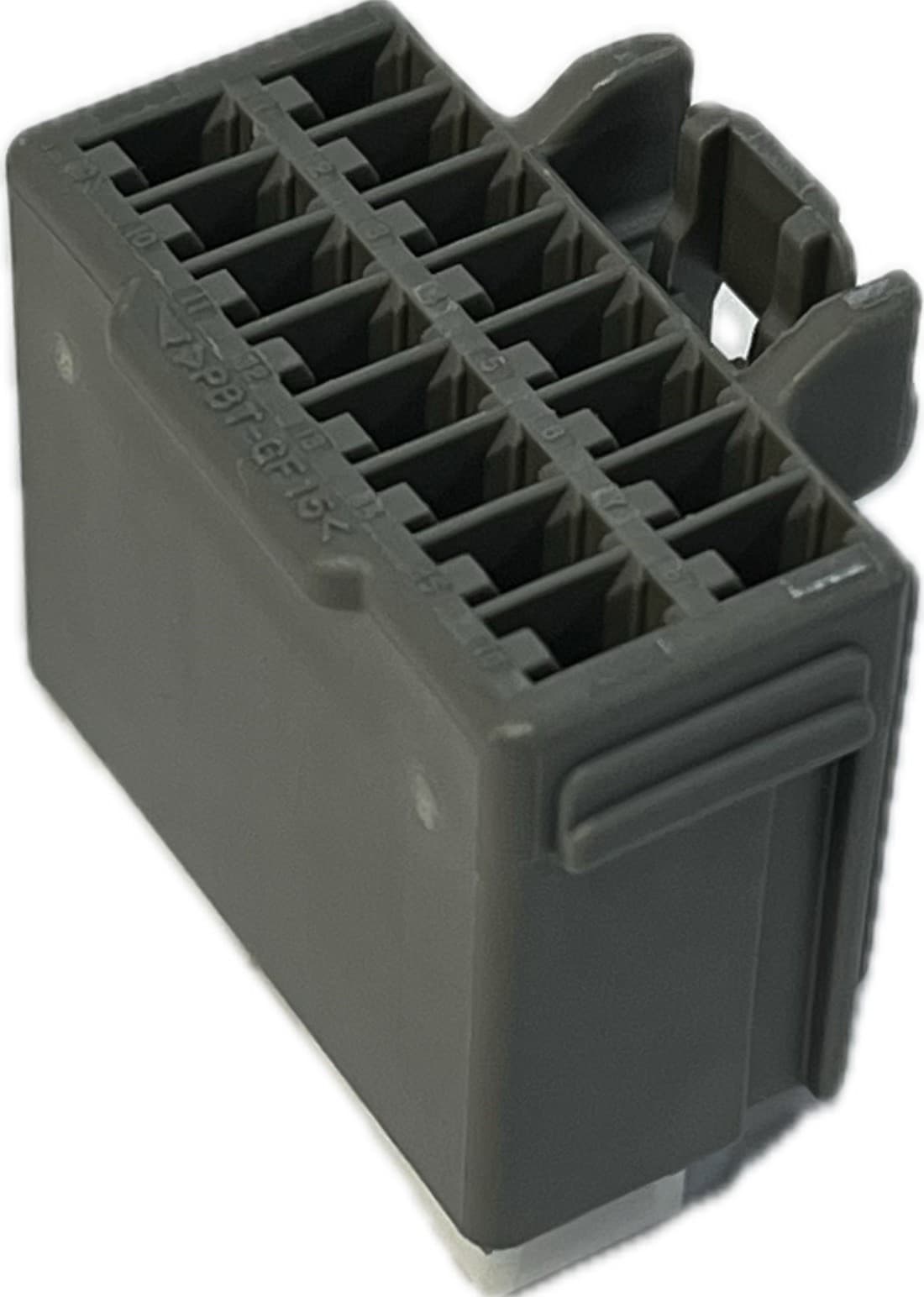 Yazaki Wire Harness and Connectors Yazaki 7283-3585-40 7283358540 16 Position Female Connector Housing Unit Yazaki 7283-3585-40 16 Position Female Connector 
