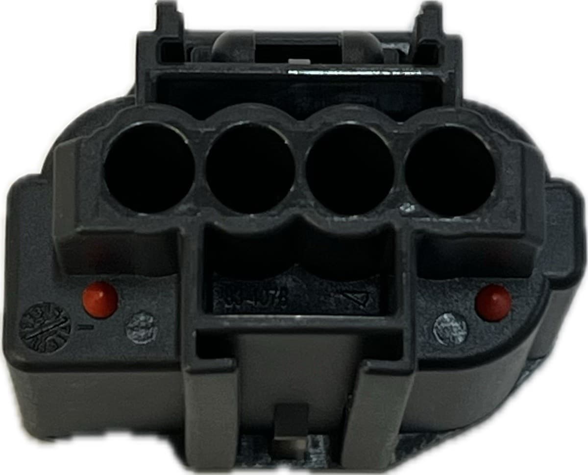Yazaki Wire Harness and Connectors Yazaki 7283-4078-10 7283407810 4 Position Sealed Female Connector Housing Unit Yazaki 7283-4078-10 4 Position Sealed Female Connector 