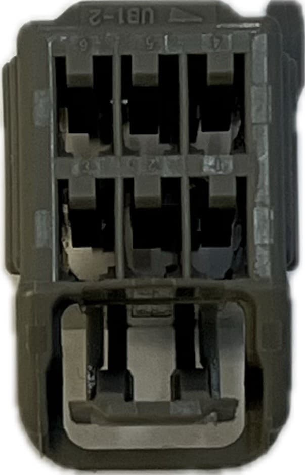 Yazaki Wire Harness and Connectors Yazaki 7283-6454-40 7283645440 6 Position Female Connector Housing Unit Yazaki 7283-6454-40 6 Position Female Connector 