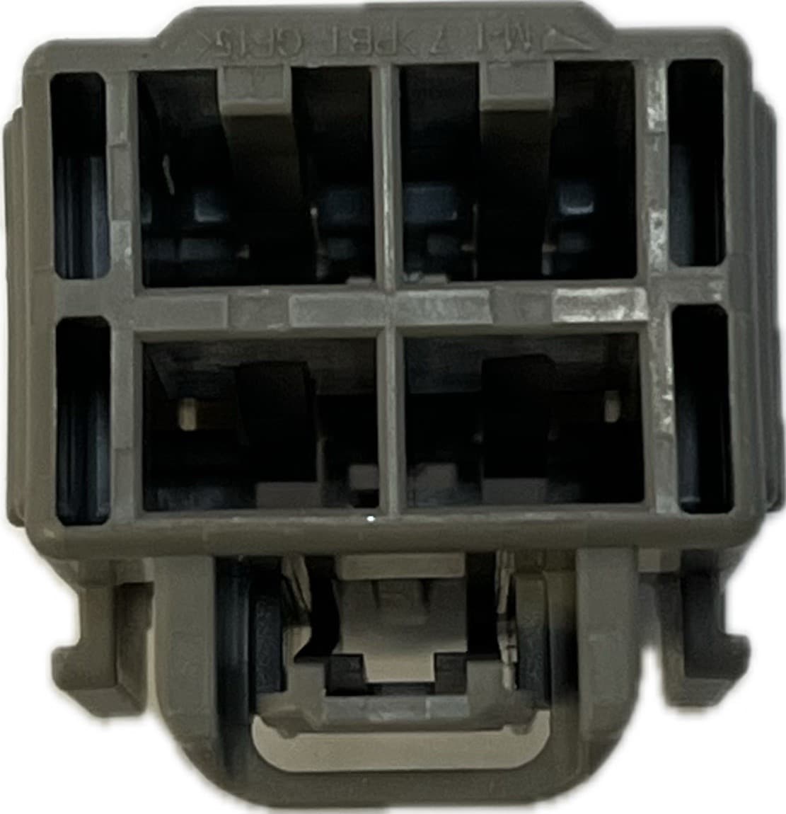Yazaki Wire Harness and Connectors Yazaki 7283-6469-40 7283646940 4 Position Female Connector Housing Unit Yazaki 7283-6469-40 | 7283646940 4 Position Female Unsealed Connector 