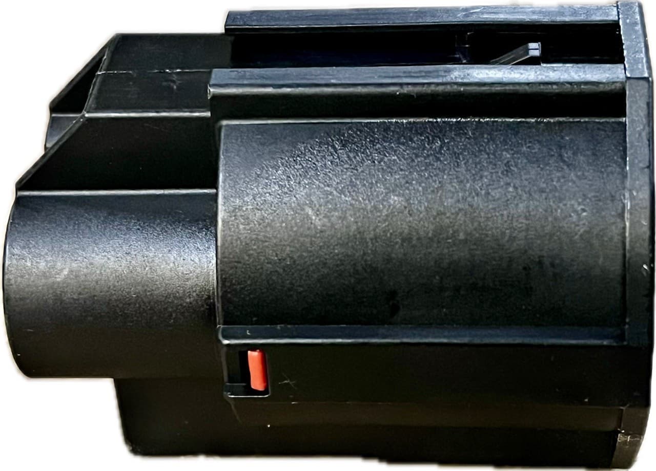 Yazaki Wire Harness and Connectors Yazaki 7283-8598-30 7283859830 4 Position Sealed Hybrid Female Connector Housing Unit Yazaki 7283-8497-90 4 Position Hybrid Female Connector 