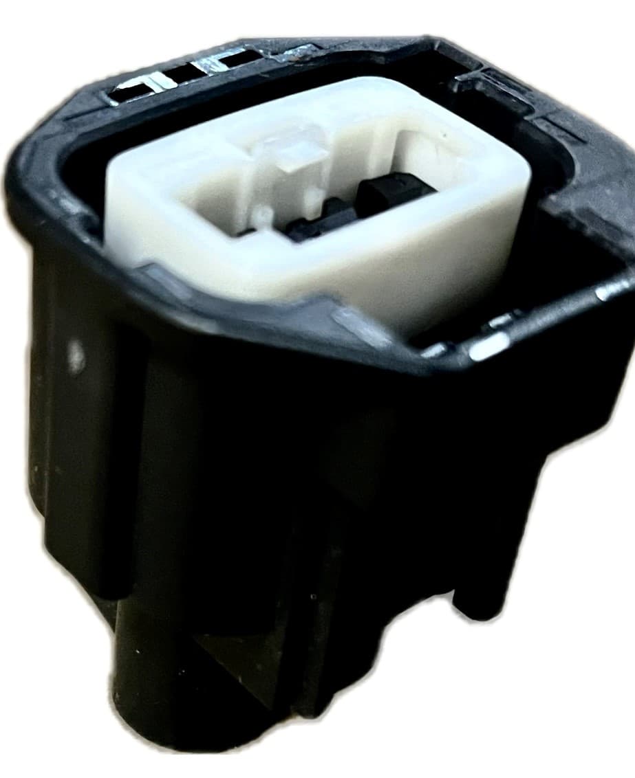 Yazaki Wire Harness and Connectors Yazaki 7287-6197-10 7287619710 2 Position Sealed Female Connector Housing Unit Yazaki 7287-6197-10 2 Position Sealed Female Connector 