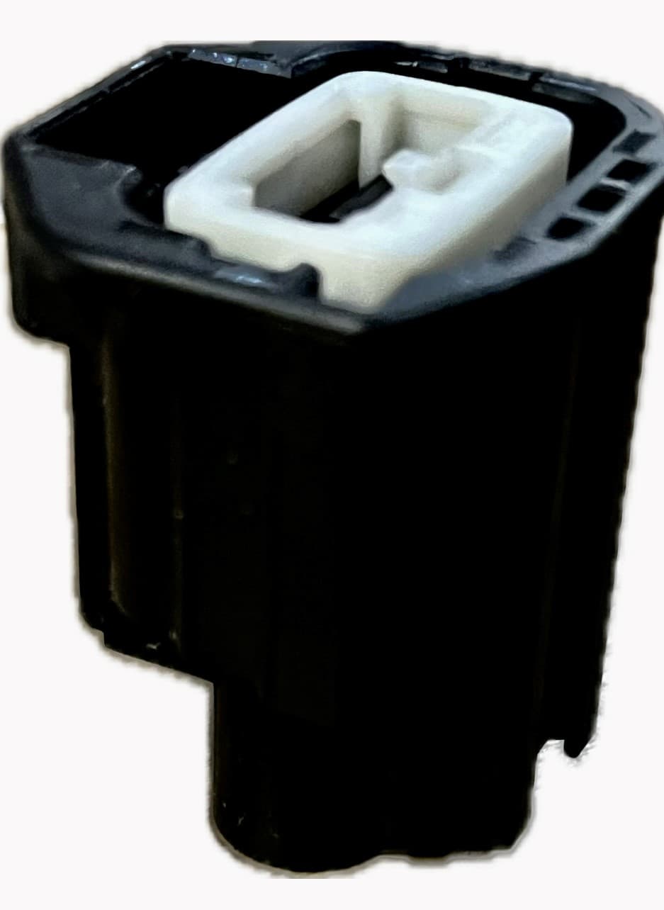 Yazaki Wire Harness and Connectors Yazaki 7287-6197-10 7287619710 2 Position Sealed Female Connector Housing Unit Yazaki 7287-6197-10 2 Position Sealed Female Connector 